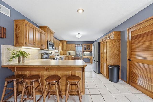 15100 E 215th Street, Peculiar, MO 64078
