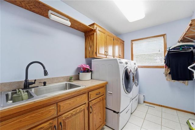 15100 E 215th Street, Peculiar, MO 64078