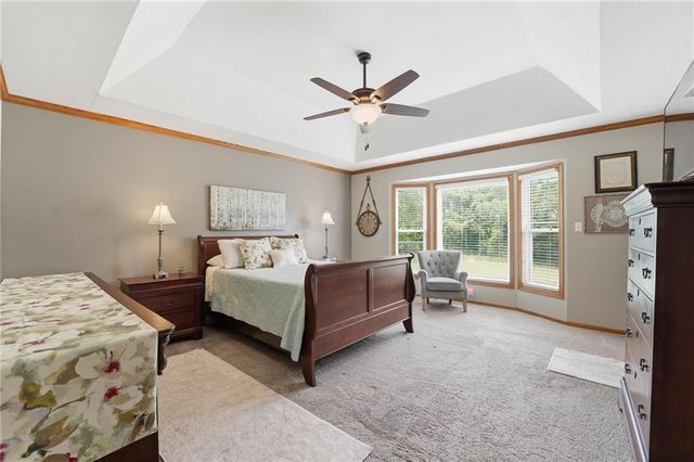 15100 E 215th Street, Peculiar, MO 64078