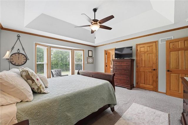 15100 E 215th Street, Peculiar, MO 64078
