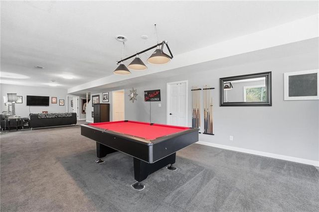 15100 E 215th Street, Peculiar, MO 64078