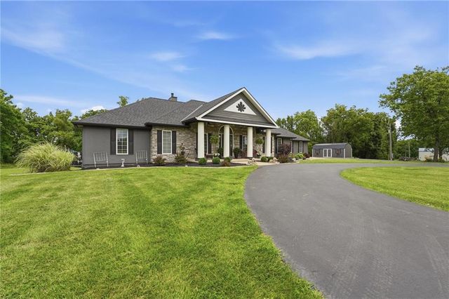 15100 E 215th Street, Peculiar, MO 64078