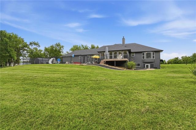 15100 E 215th Street, Peculiar, MO 64078