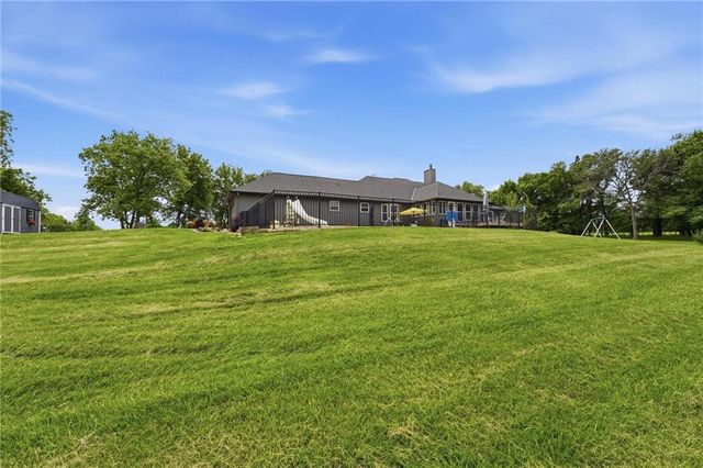 15100 E 215th Street, Peculiar, MO 64078