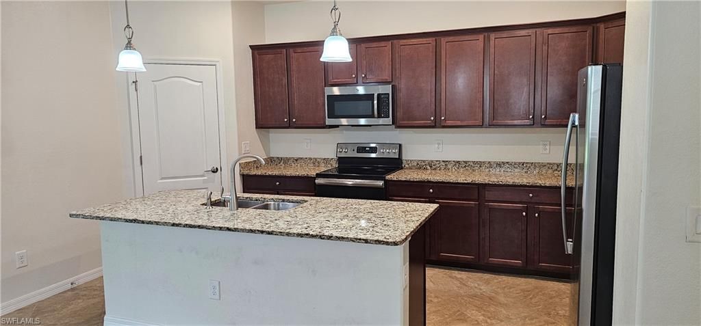 14312 Vindel CIR, FORT MYERS, FL 33905 — photo 3