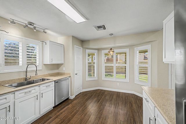 7733 W PERSHING Avenue, Peoria, AZ 85381