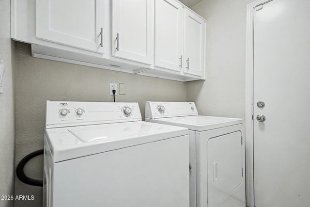 7733 W PERSHING Avenue, Peoria, AZ 85381