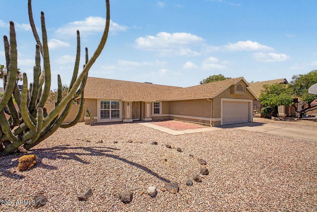 7733 W PERSHING Avenue, Peoria, AZ 85381