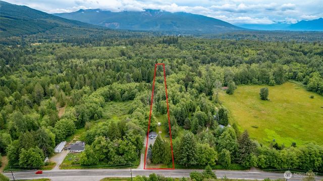 4059 Old Hwy 99 North Road, Burlington, WA 98233