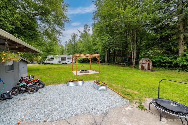 4059 Old Hwy 99 North Road, Burlington, WA 98233