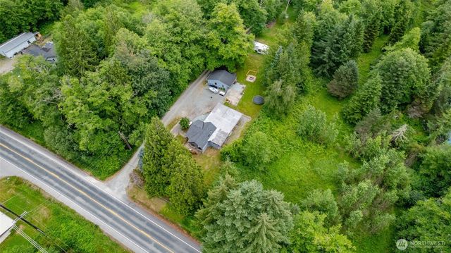 4059 Old Hwy 99 North Road, Burlington, WA 98233