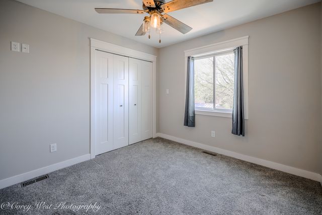26340 Esmond Road, Esmond, IL 60129