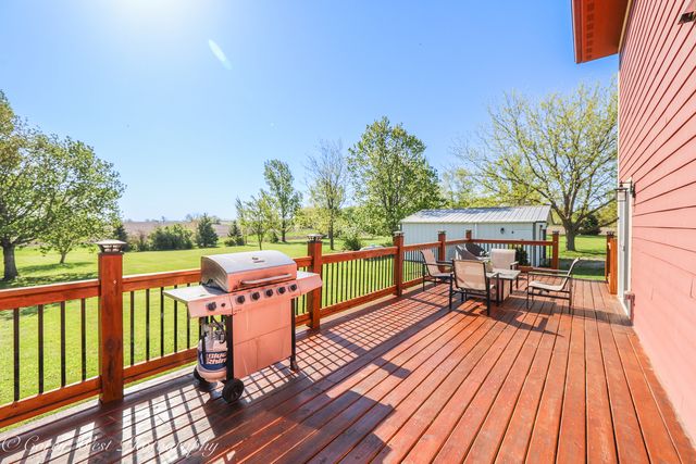 26340 Esmond Road, Esmond, IL 60129