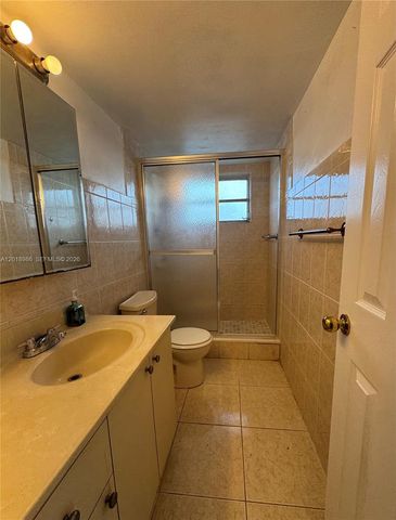 65 NE 202nd Ter Q33, Miami Gardens, FL 33179