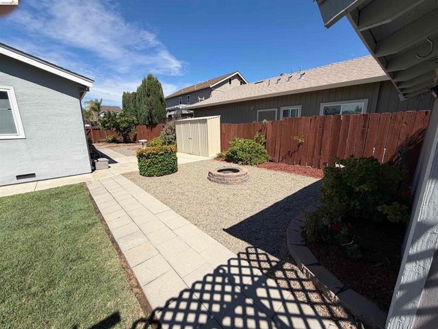 4024 Mellowood Dr, Oakley, CA 94561