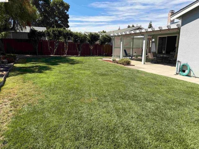 4024 Mellowood Dr, Oakley, CA 94561