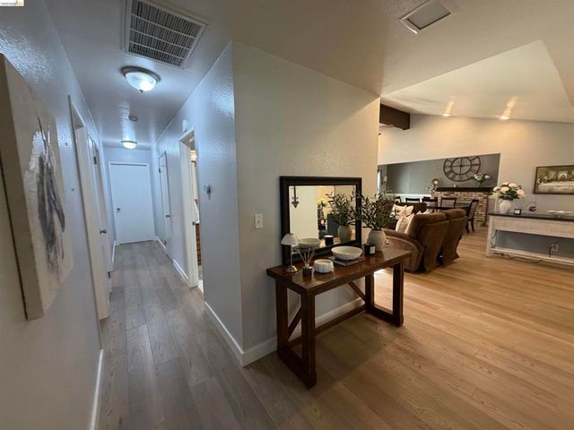 4024 Mellowood Dr, Oakley, CA 94561
