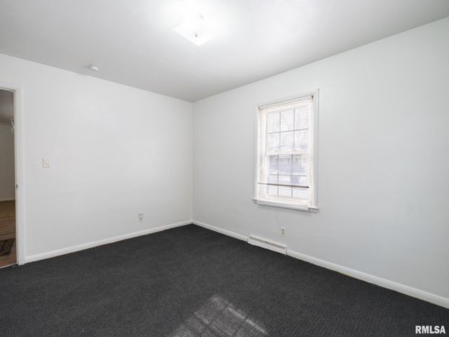 2223 W HUDSON Street, Peoria, IL 61604