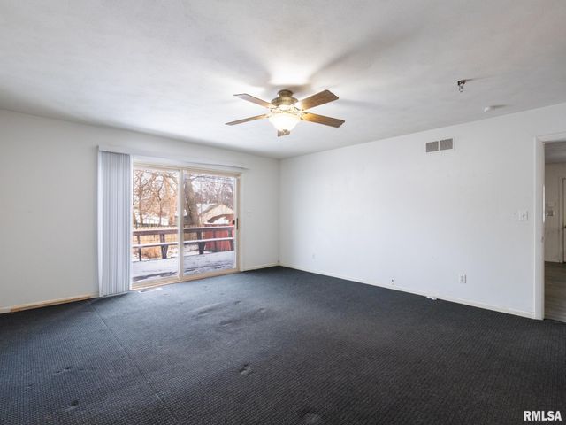 2223 W HUDSON Street, Peoria, IL 61604