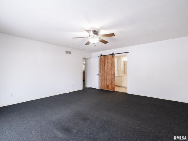 2223 W HUDSON Street, Peoria, IL 61604