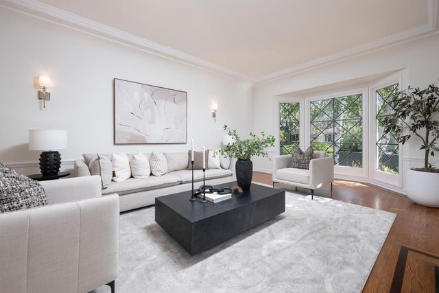 1120 Palm Avenue, San Mateo, CA 94401