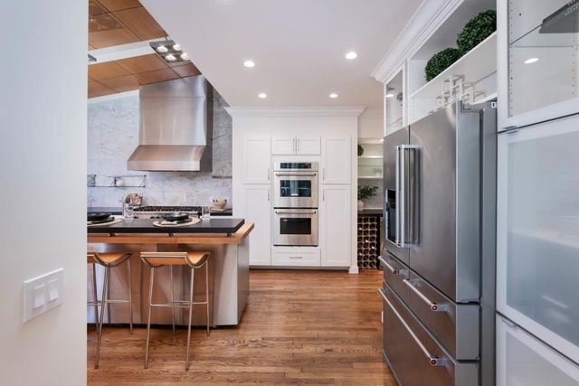 1120 Palm Avenue, San Mateo, CA 94401