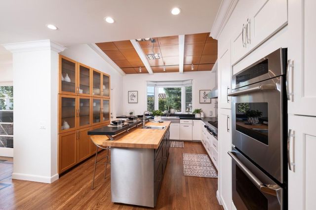 1120 Palm Avenue, San Mateo, CA 94401