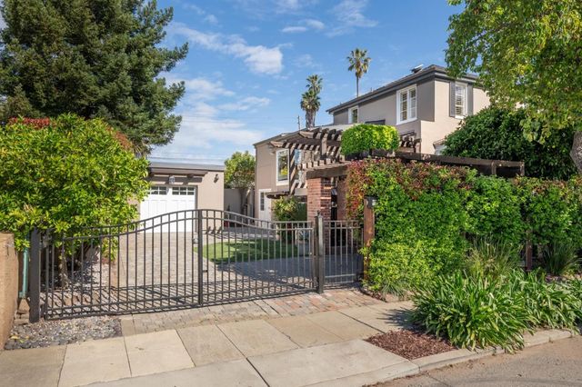 1120 Palm Avenue, San Mateo, CA 94401