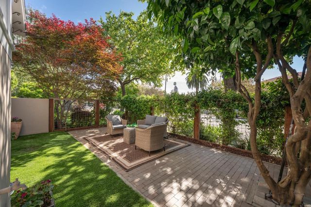 1120 Palm Avenue, San Mateo, CA 94401