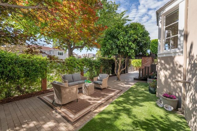 1120 Palm Avenue, San Mateo, CA 94401