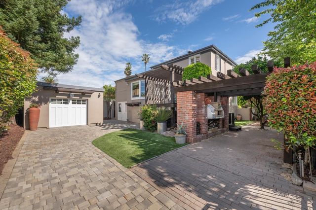 1120 Palm Avenue, San Mateo, CA 94401