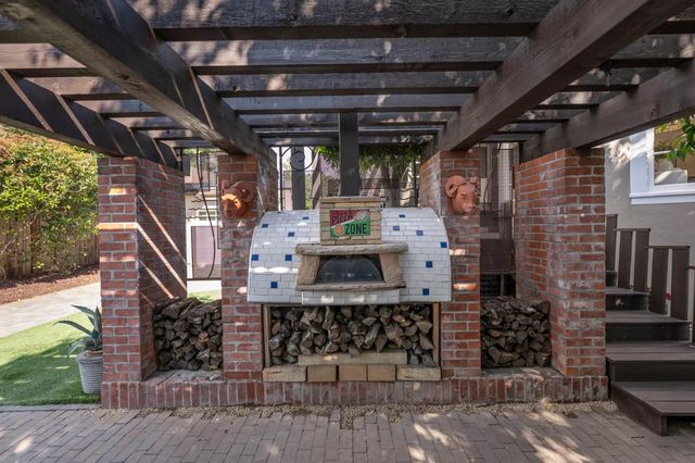 1120 Palm Avenue, San Mateo, CA 94401