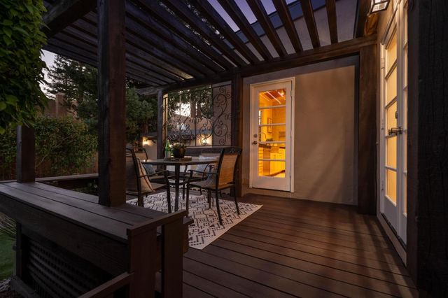 1120 Palm Avenue, San Mateo, CA 94401