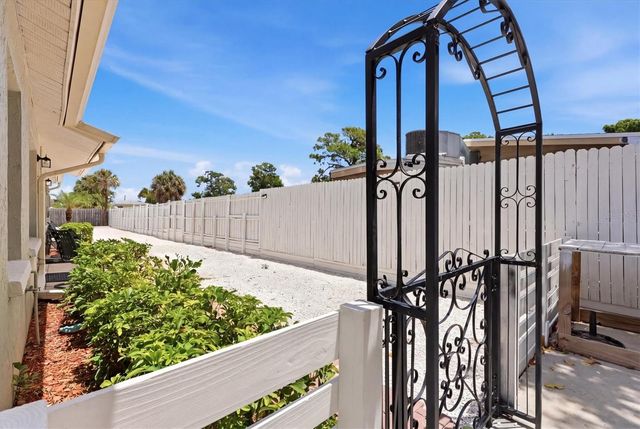 1856 MARBETH STREET, Sarasota, FL 34231