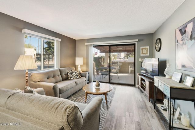 503 S BOOJUM Way, Mesa, AZ 85208