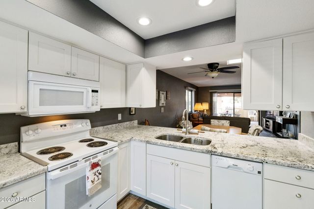 503 S BOOJUM Way, Mesa, AZ 85208