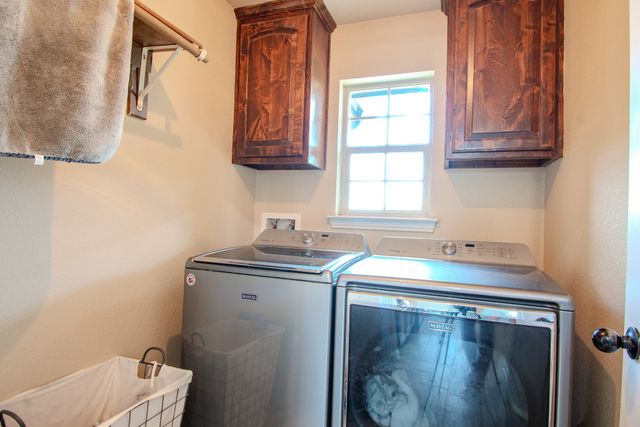142 Lakeside Drive, Lipan, TX 76462