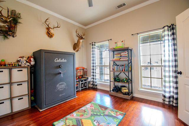 142 Lakeside Drive, Lipan, TX 76462