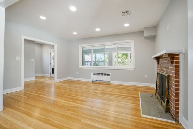107 Lake St 2, Arlington, MA 02474