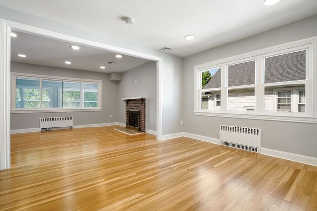 107 Lake St 2, Arlington, MA 02474