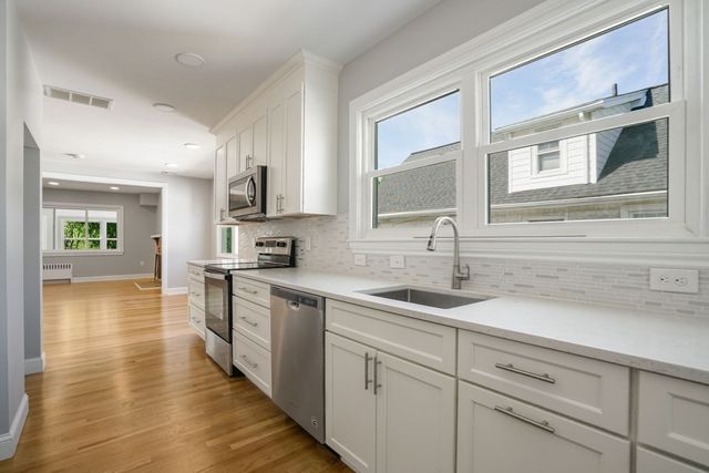 107 Lake St 2, Arlington, MA 02474