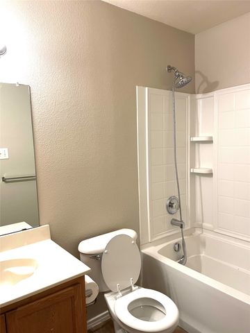 1745 Diamond Lake Trail, Fort Worth, TX 76247