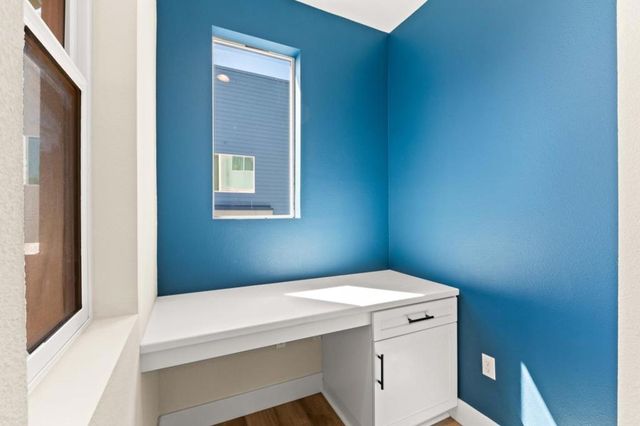 9873 Macarthur Boulevard F, Oakland, CA 94605