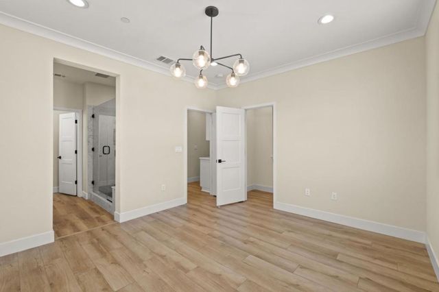 9873 Macarthur Boulevard F, Oakland, CA 94605