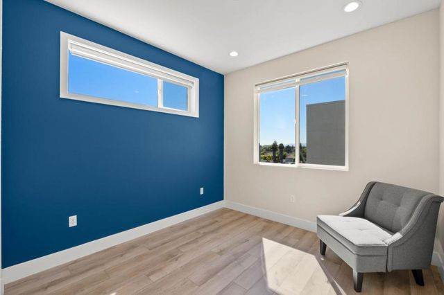 9873 Macarthur Boulevard F, Oakland, CA 94605