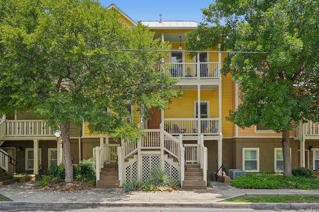 400 E Guenther St Unit 2202, San Antonio, TX 78210