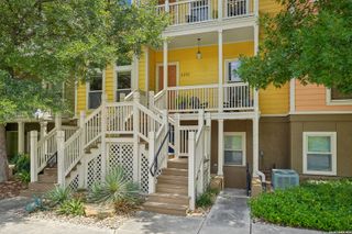 400 E Guenther St Unit 2202, San Antonio, TX 78210
