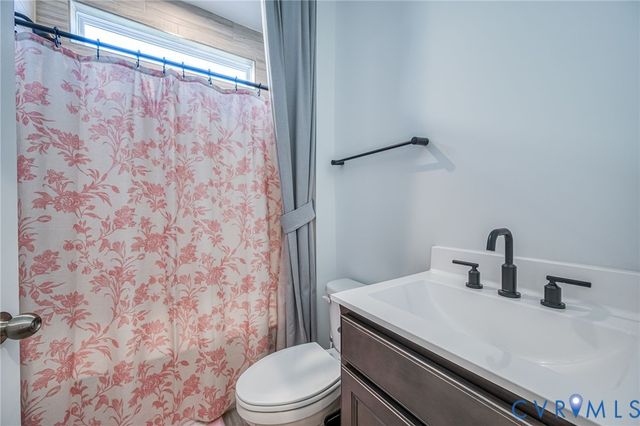 10100 Peach Blossom Rd, Mechanicsville, VA 23116