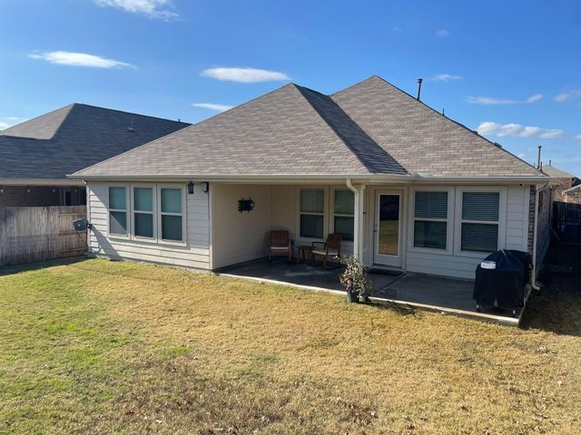 1080 Leadtree LOOP, Buda, TX 78610