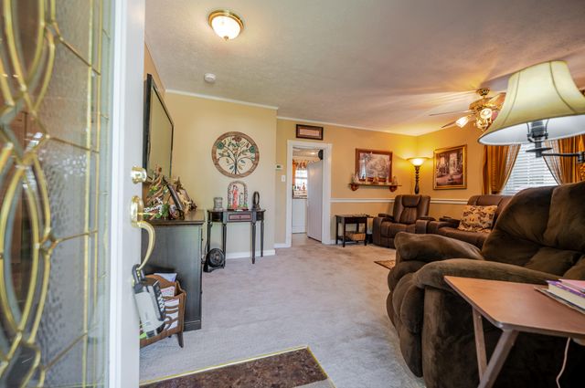 913 Kirksville Road, Richmond, KY 40475